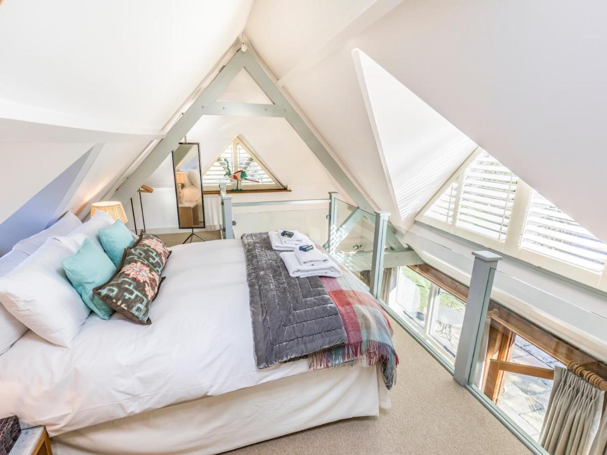 Pass The Keys Peaceful And Beautiful 1 Bedroom Barn Conversion Chichester Eksteriør billede