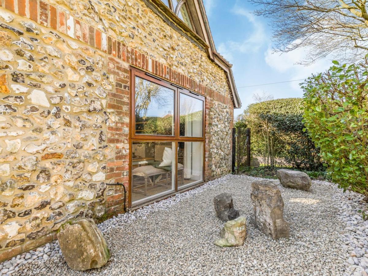 Pass The Keys Peaceful And Beautiful 1 Bedroom Barn Conversion Chichester Eksteriør billede