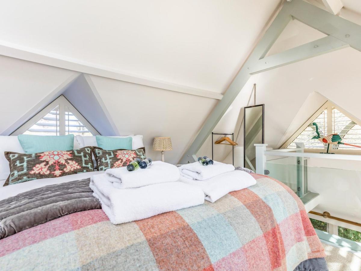 Pass The Keys Peaceful And Beautiful 1 Bedroom Barn Conversion Chichester Eksteriør billede